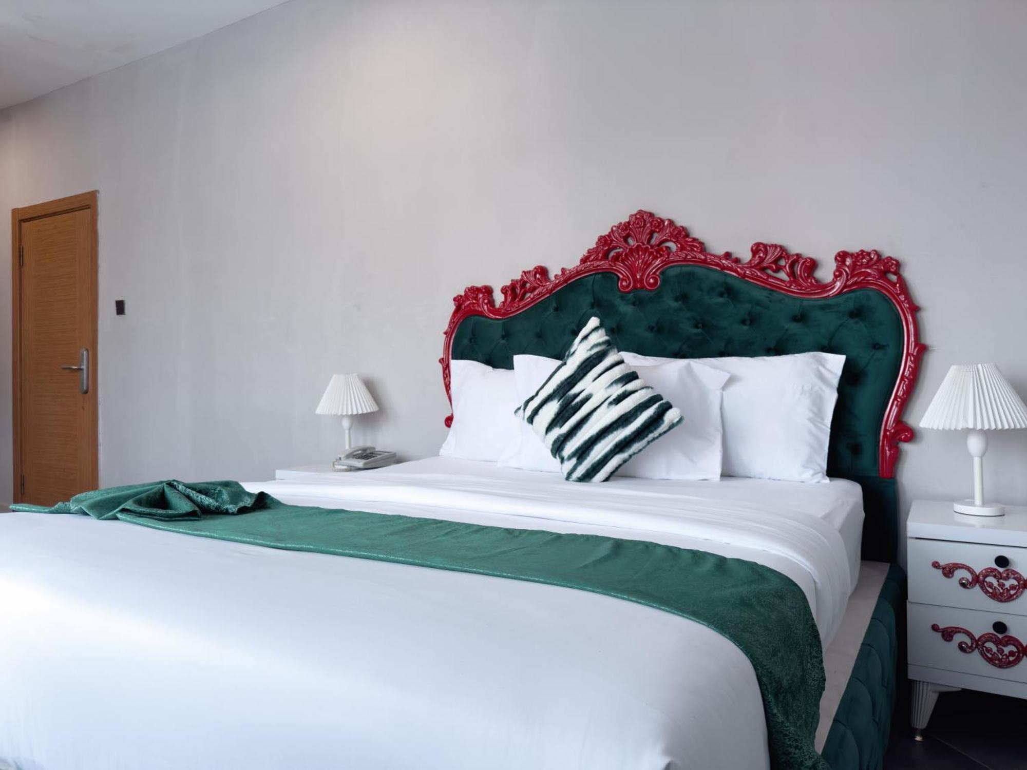 אקרה Euro Homes Hotel מראה חיצוני תמונה