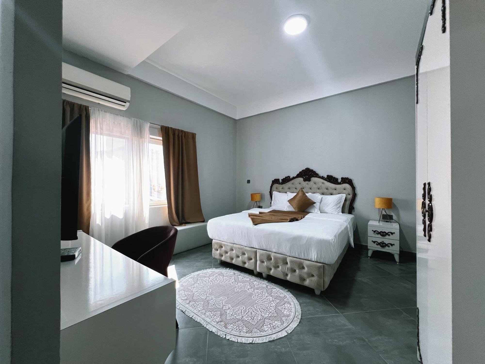 אקרה Euro Homes Hotel מראה חיצוני תמונה