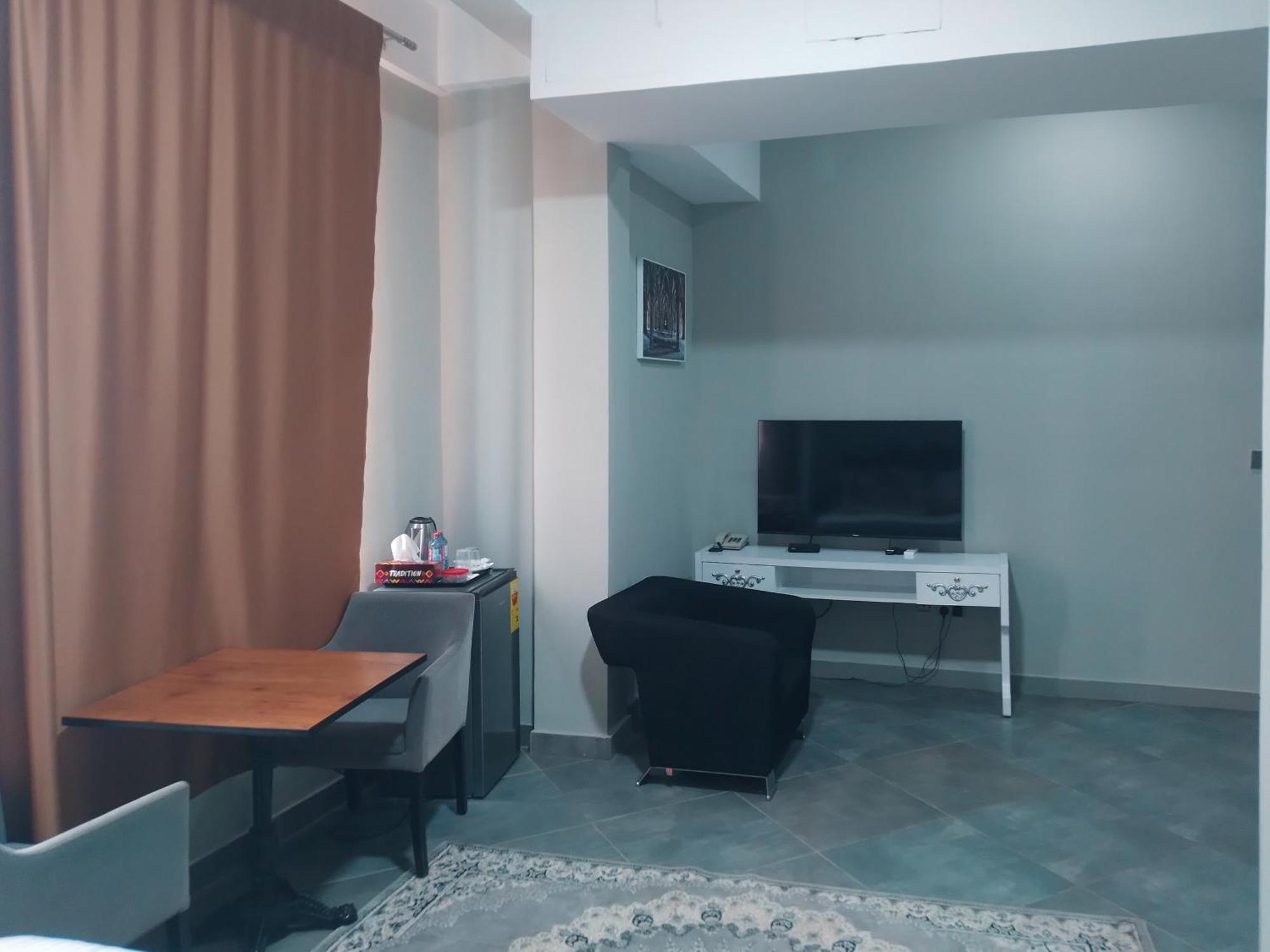 אקרה Euro Homes Hotel מראה חיצוני תמונה