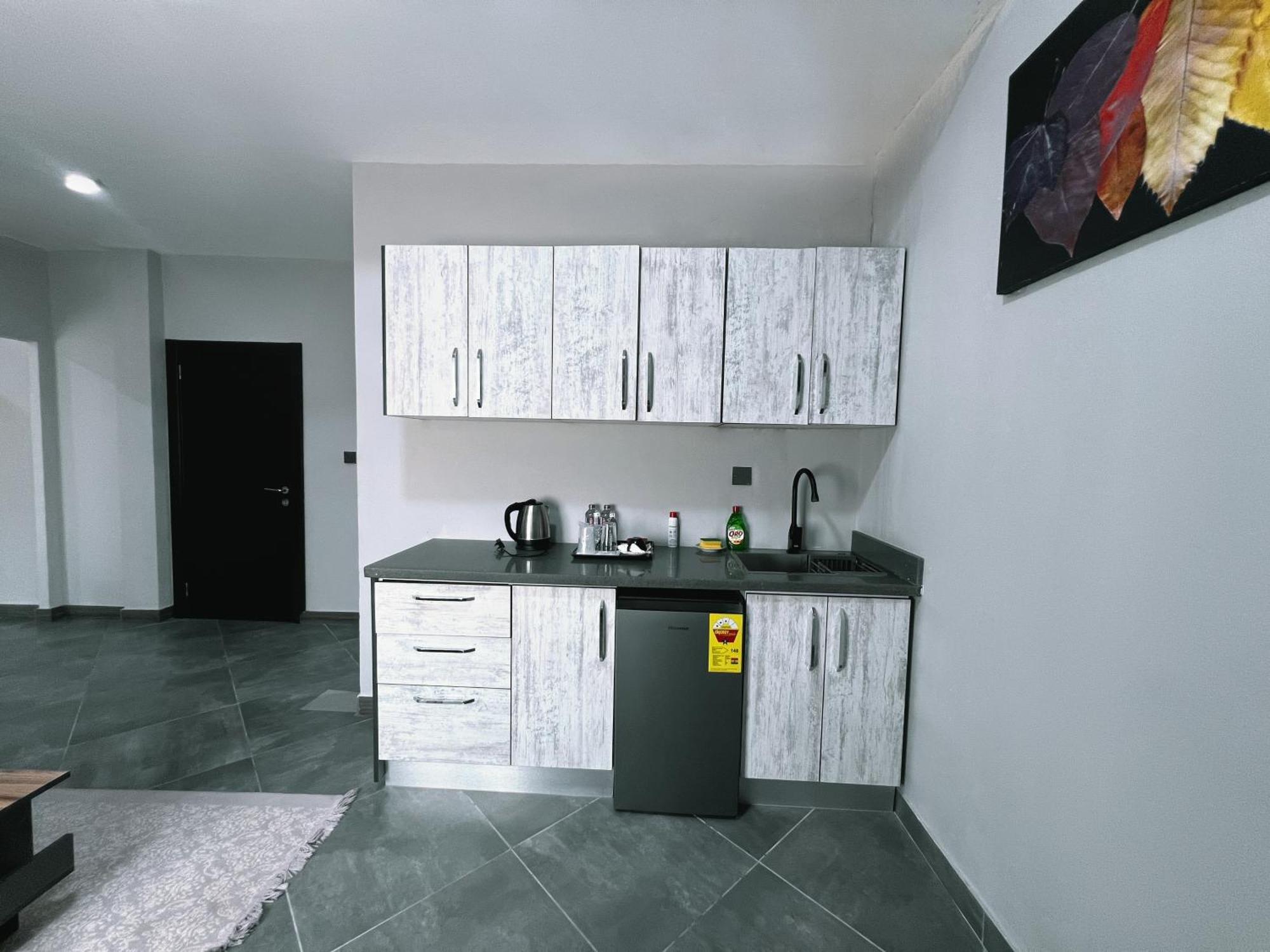 אקרה Euro Homes Hotel מראה חיצוני תמונה